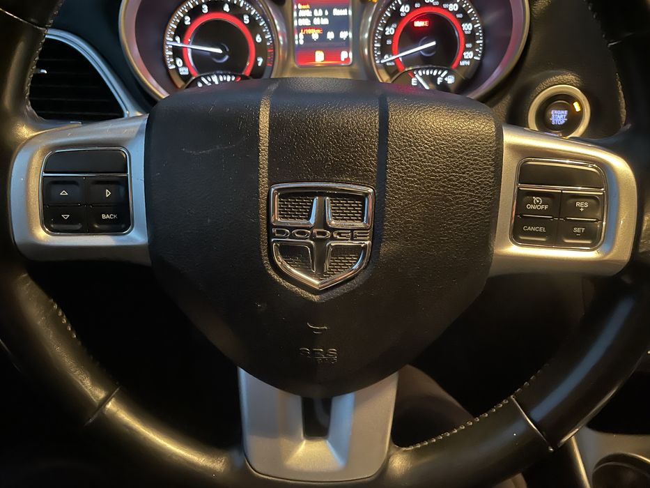 DODGE JORNE 2016 р 2.4 АТ