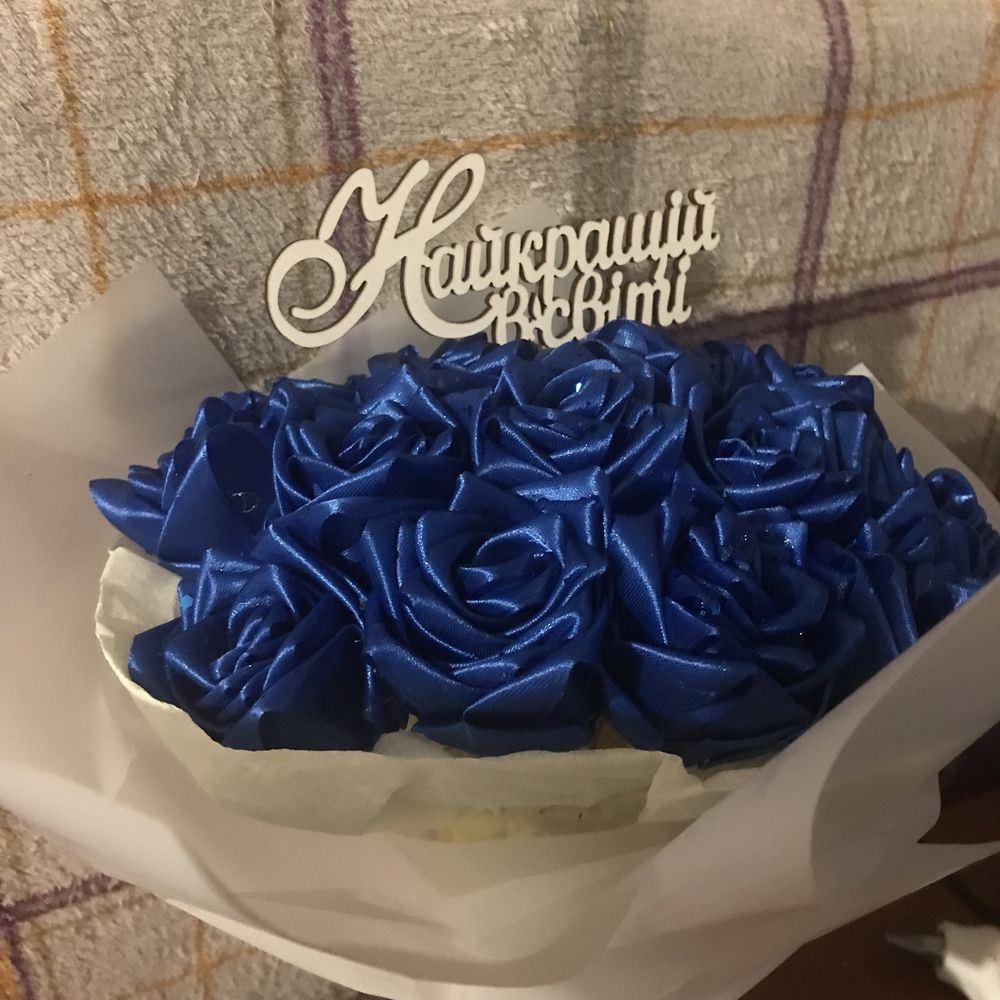 Букети з стрічки. ( Атласної ) Чудова ідея для подарунку.