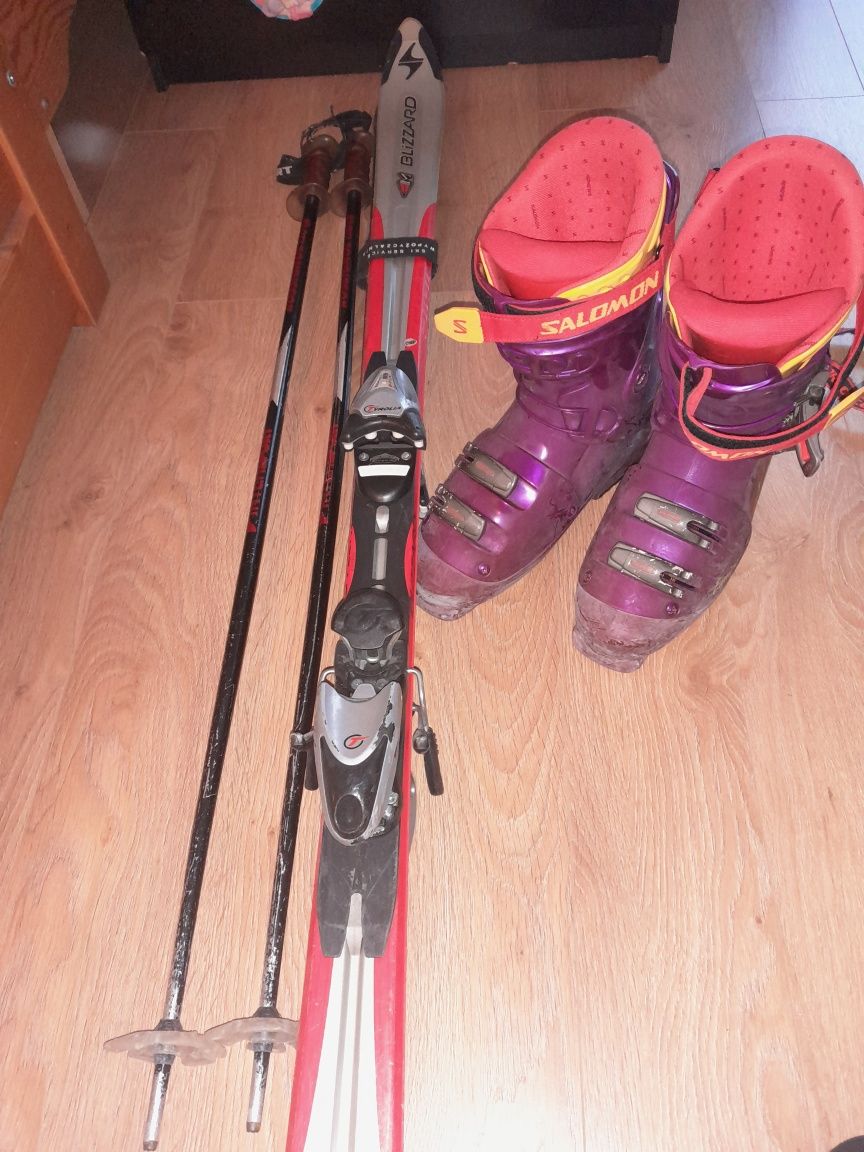 Buty narciarskie 28cm 42 43 narty kijki