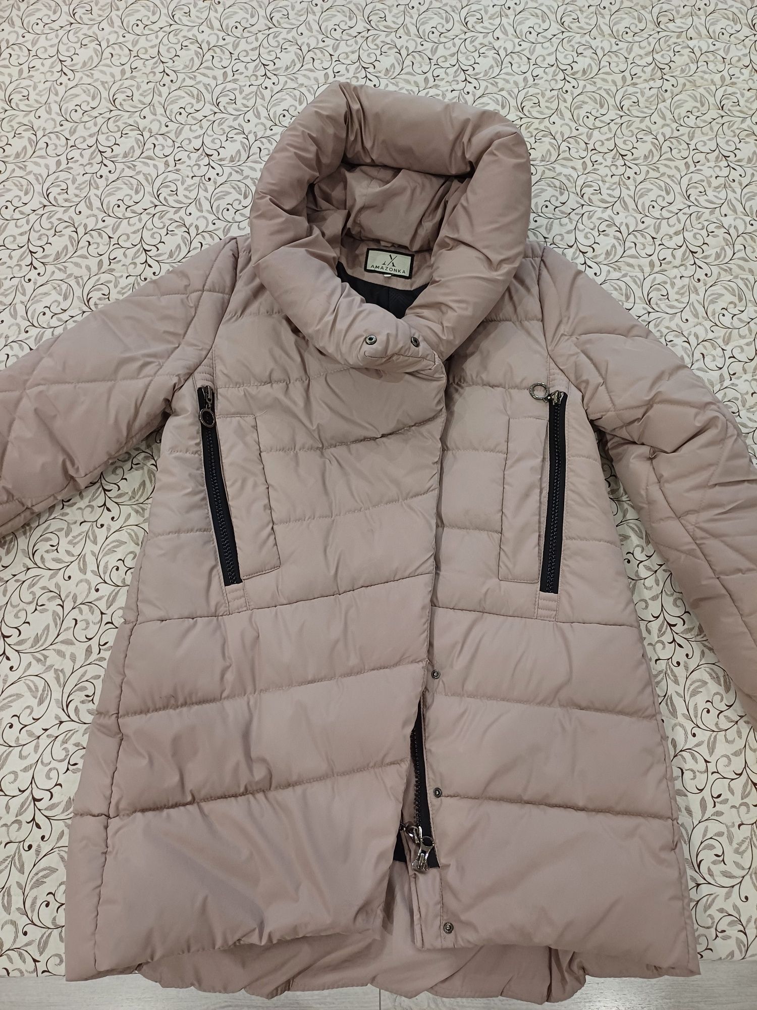 Пальто зимове 48 розміру