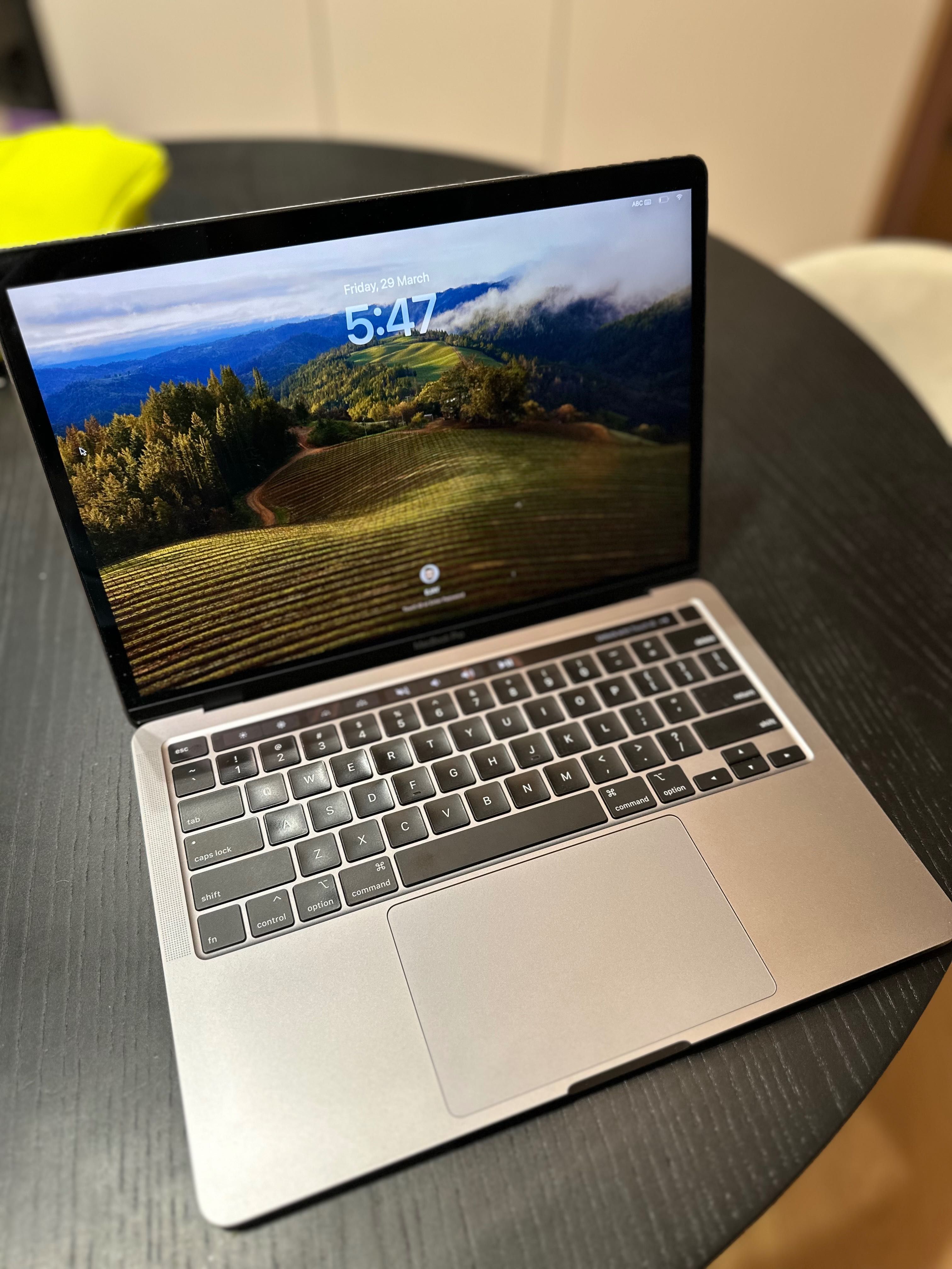 MacBook Pro 13” Cali