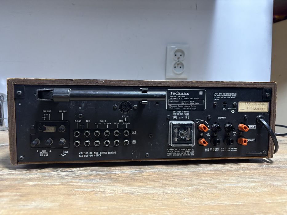 Technics sa-300L amplituner wzmacniacz vintage