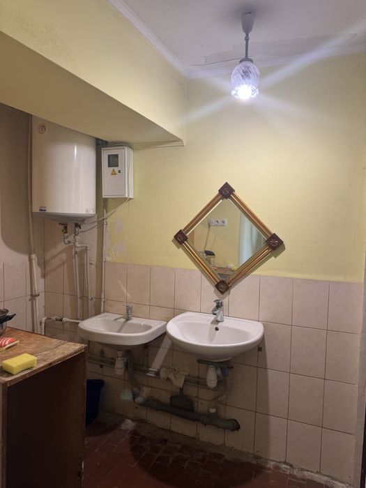 Продаж кімнати по вулиці Довженка