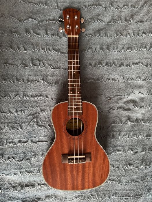 Укулеле Deviser UK24-30