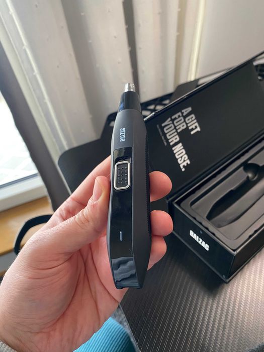 Trymer do nosa i uszu BALZAC – akumulator, USB-C, jak nowy