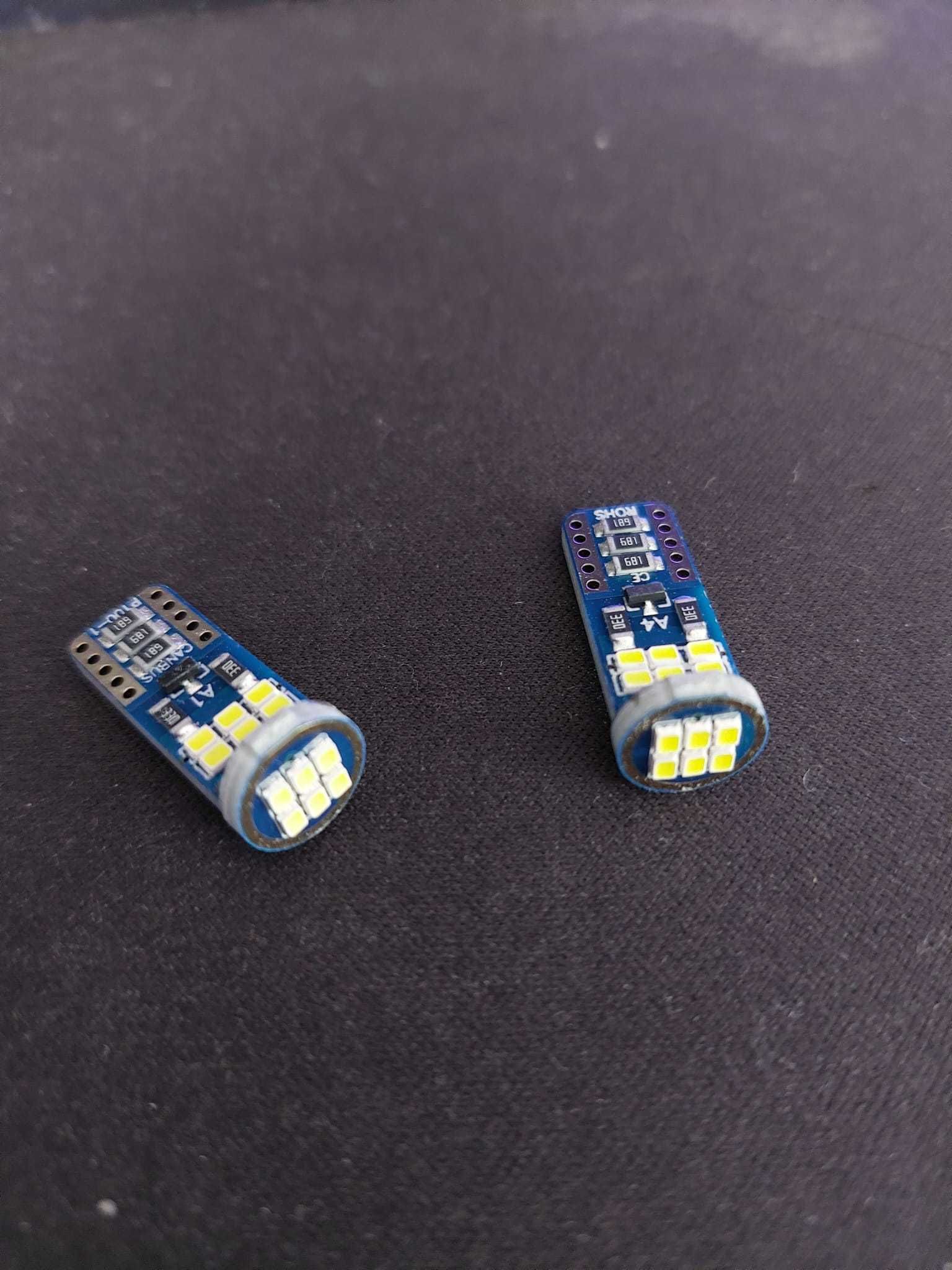 Luzes minimos LED - T10 W5W c/ Canbus - NOVOS