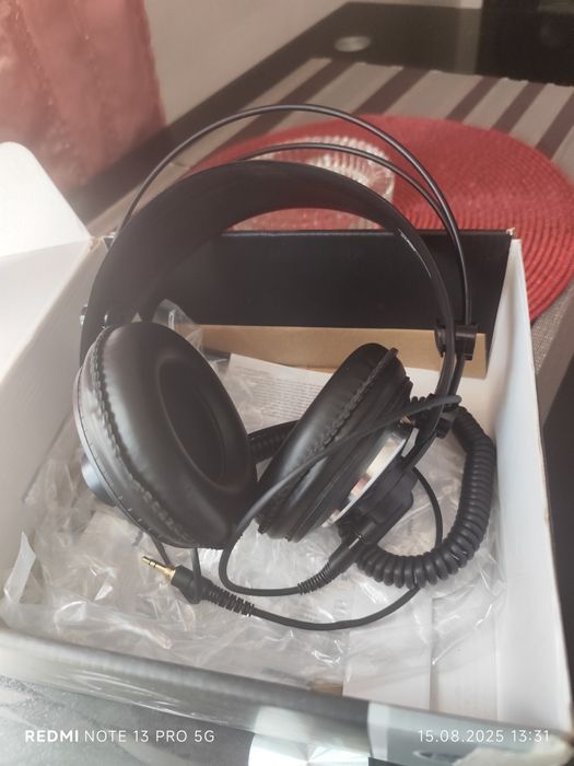 Słuchawki AKG MKII nauszne