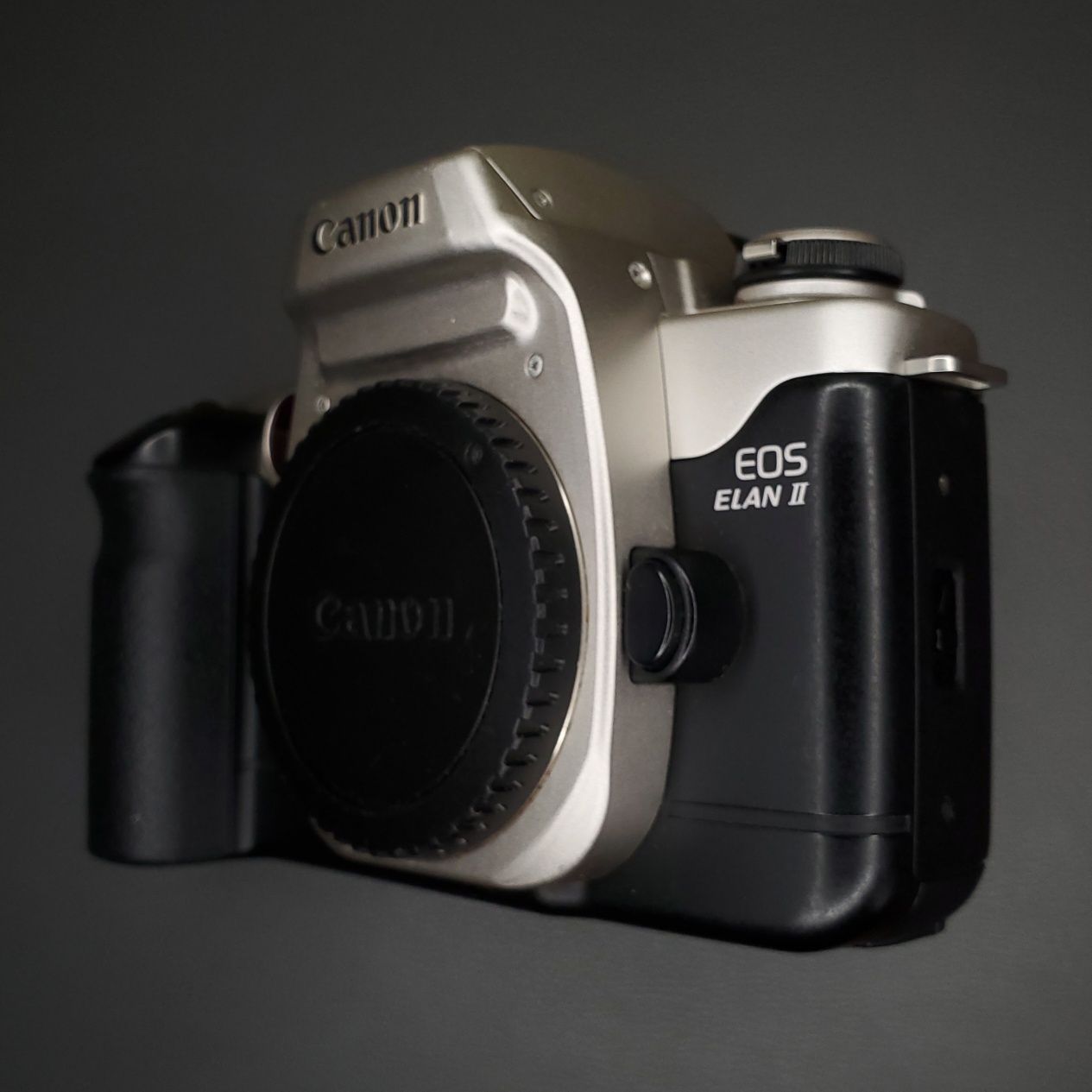 Пленочный полупрофессиональный фотоаппарат Canon EOS Elan II body