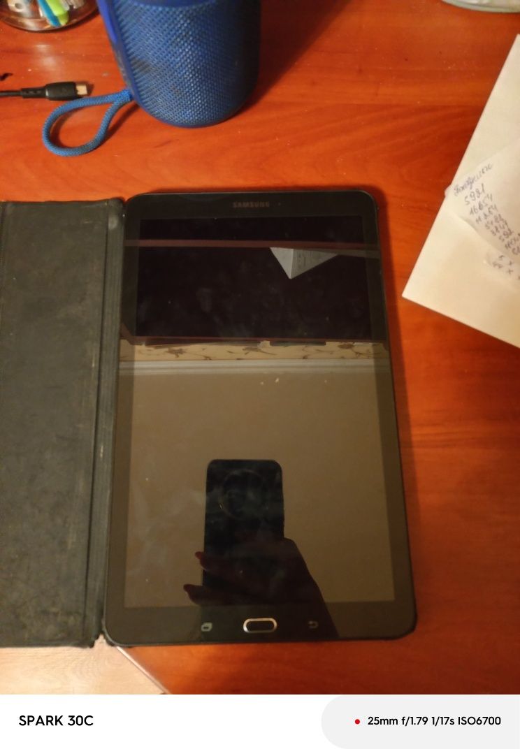 Планшет Samsung galaxy tab E