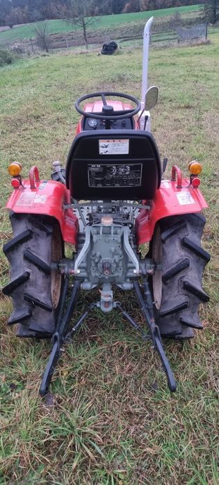 Yanmar ym1510 nie Kubota Iseki C 360