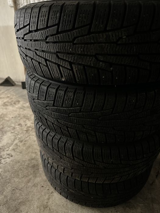 Резина зима Nokian r13