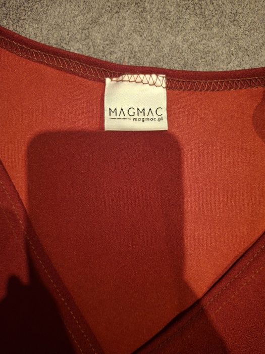 Bordowa sukienka Magmac
