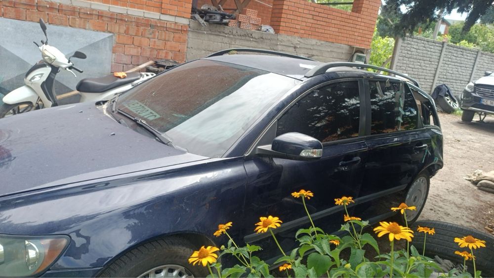 Volvo v50 1.6D 16 кл. По запчастям