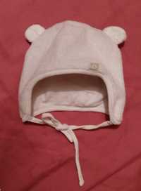 Ciepła czapka czapeczka dla niemowlaka 3mce biała miś wiązana uszatka