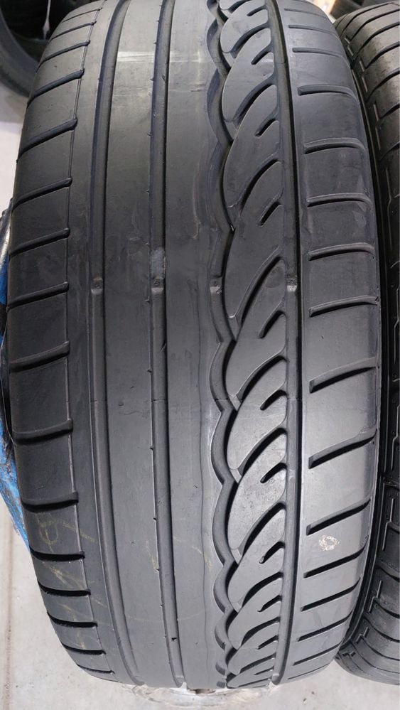 235/55/19 R19 Dunlop SP Sport 01 2шт