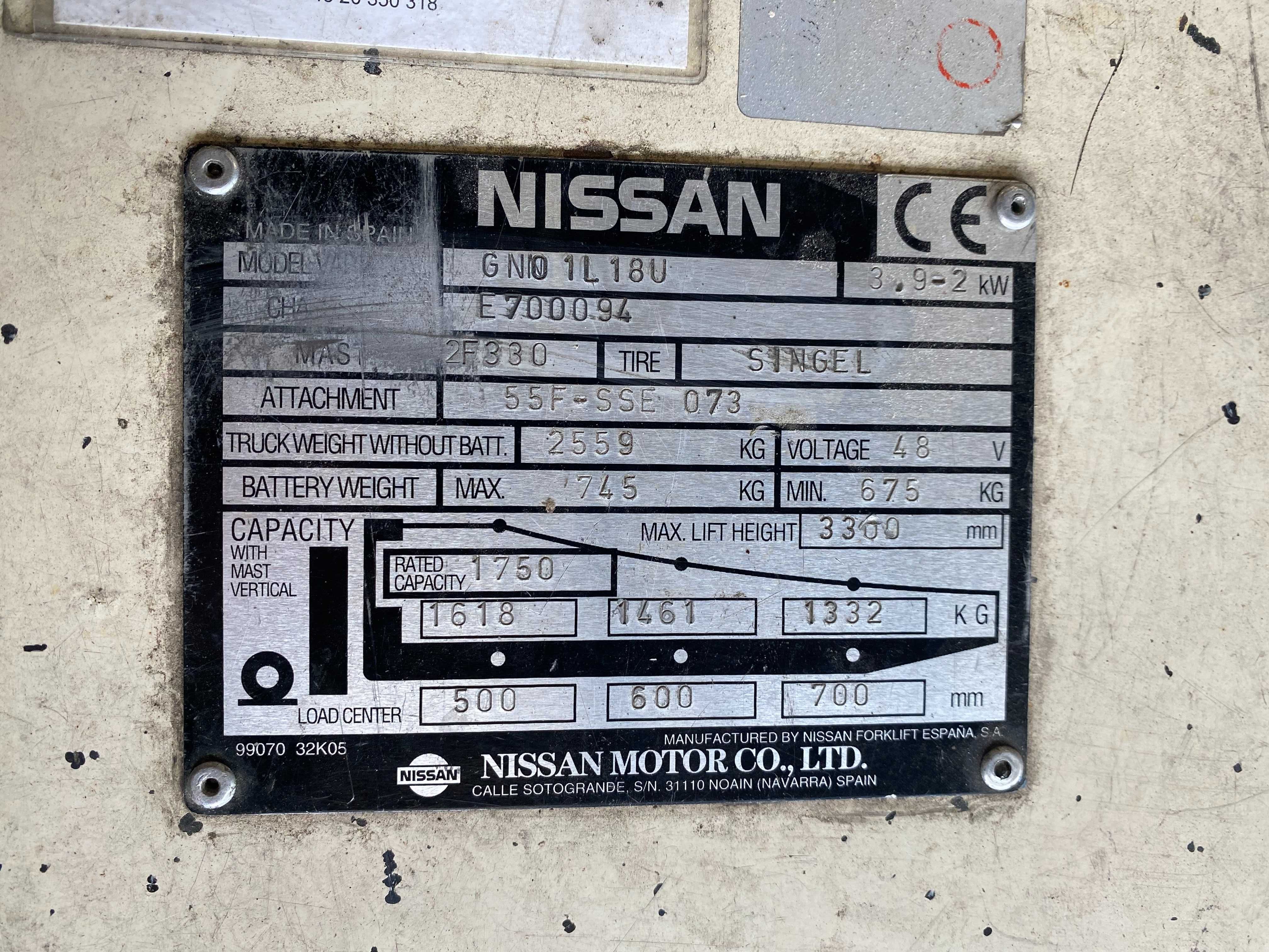 Wózek widłowy elektryczny Nissan GN01L18U rok 2002