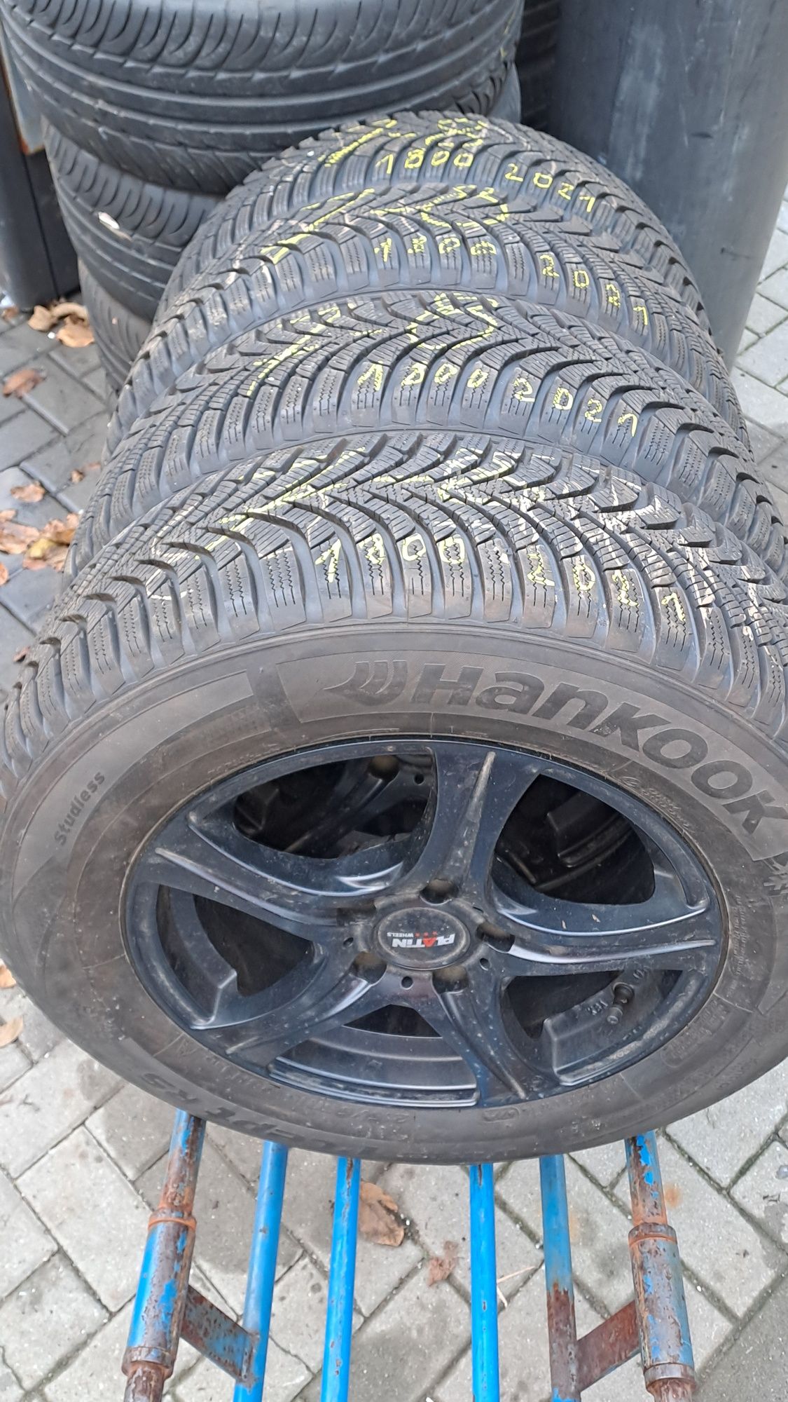 Koła VW Audi SEAT Skoda 16 cali 5x112 ET38 Opony Hankook zima