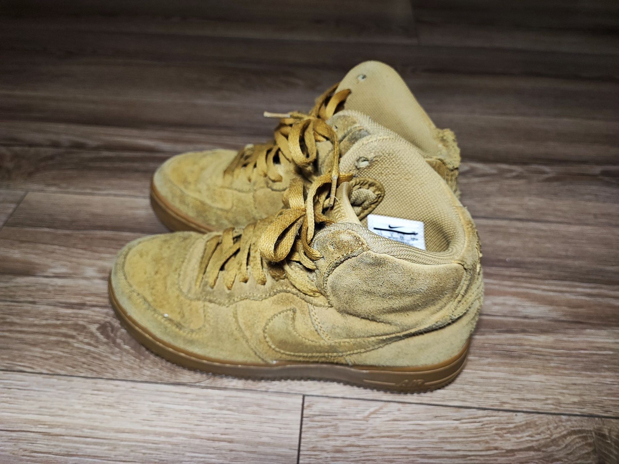 Buty Nike Air Force One zamszowe roz. 40
