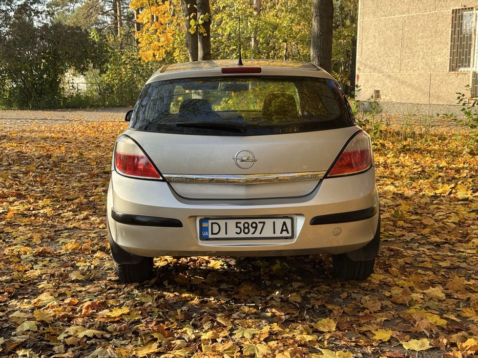 Opel Astra H| 1.6 бензин| 2006 рік
