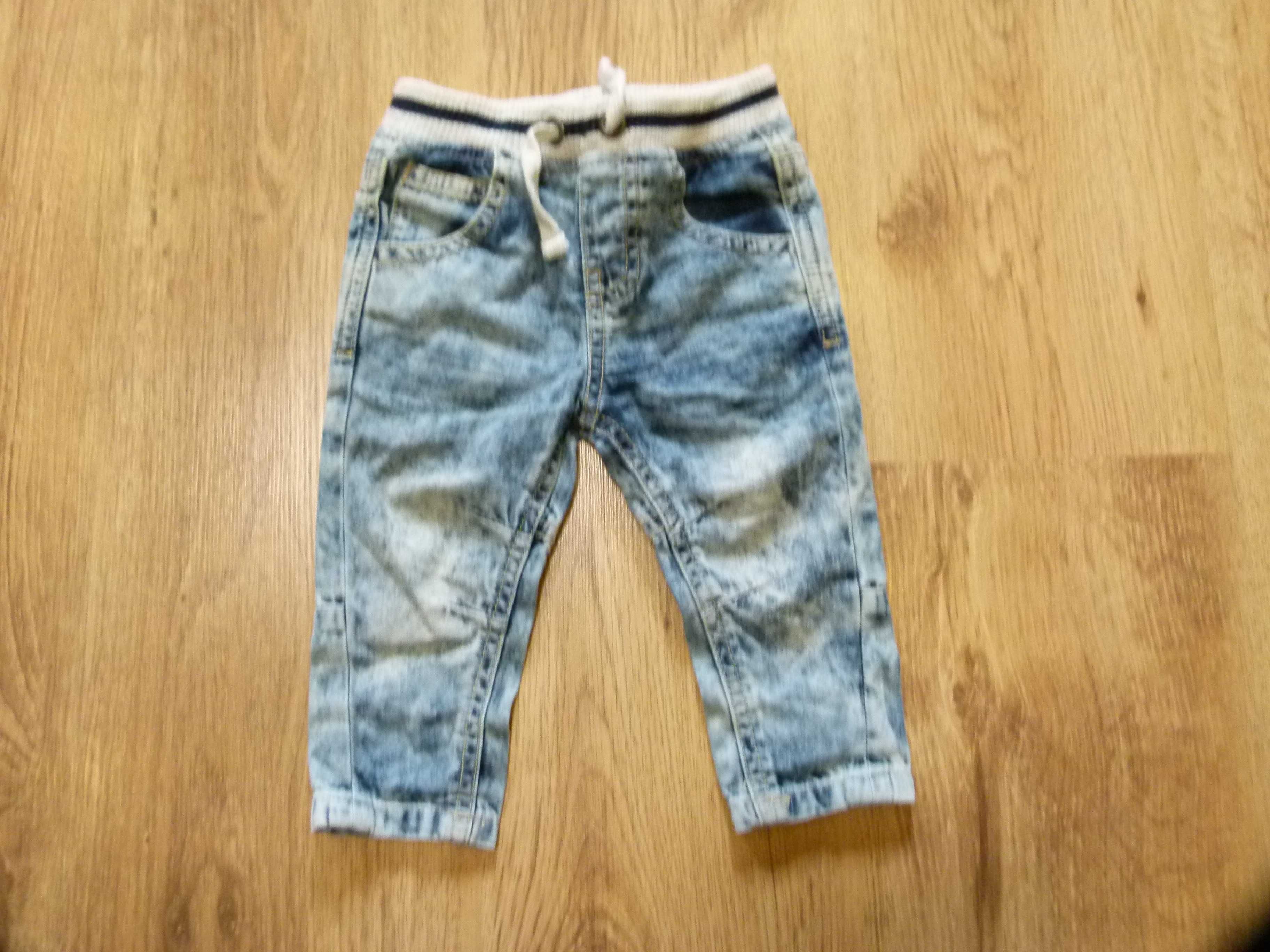 rozm. 68 F&F spodnie jeans marmurkowe chłopięce