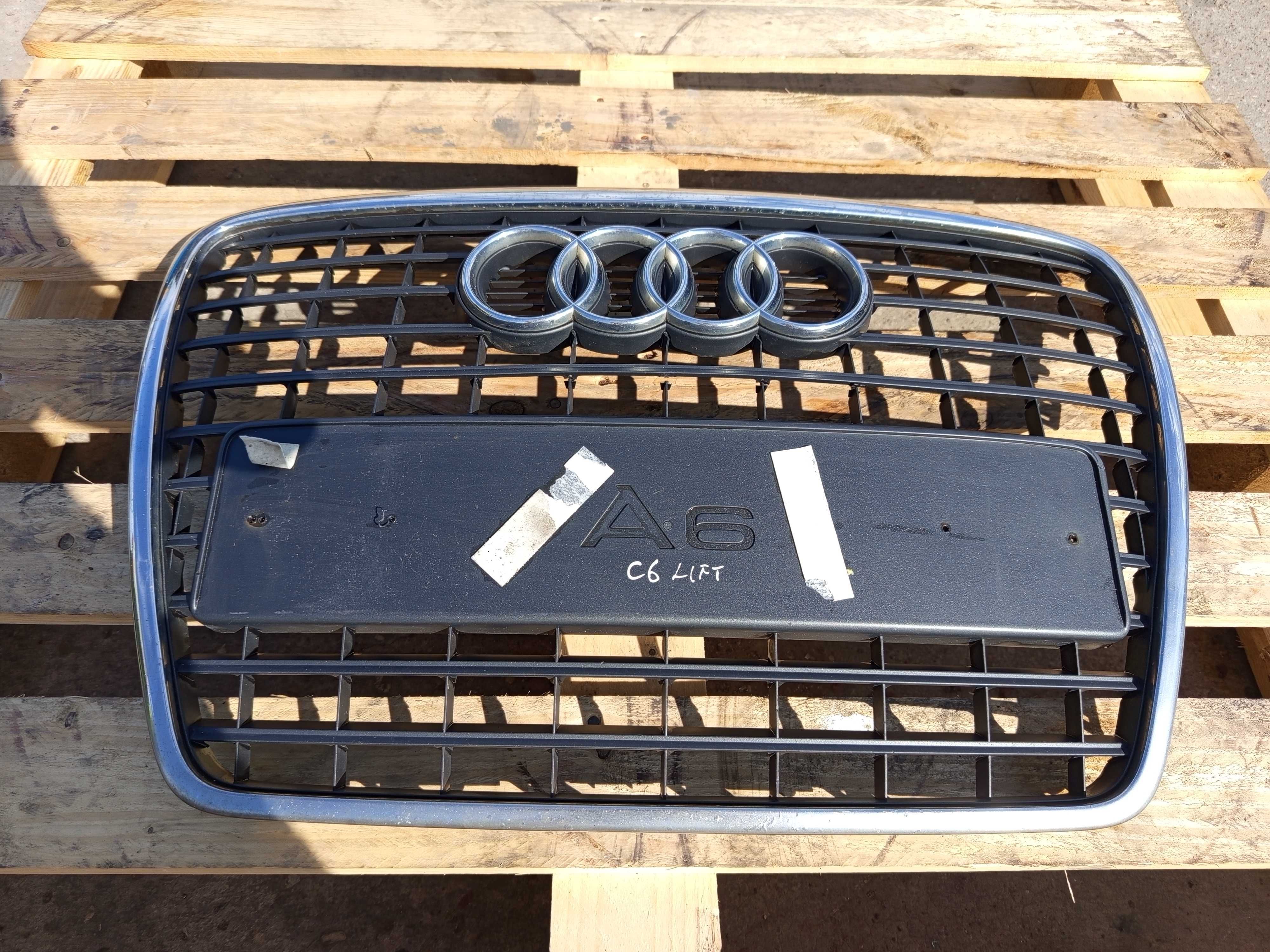 Gril Atrapa Chłodnic AUDI A6 C6 Lift 4F0.853.661AQ