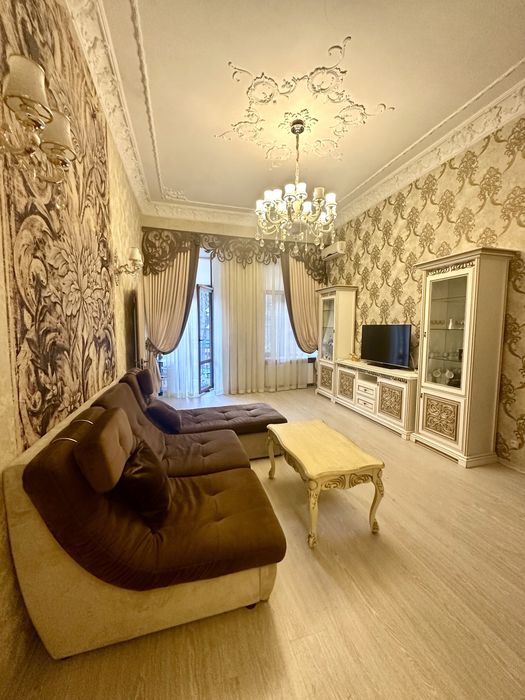 Красивая 3к.квартира в историческом Центре, ул..Греческая