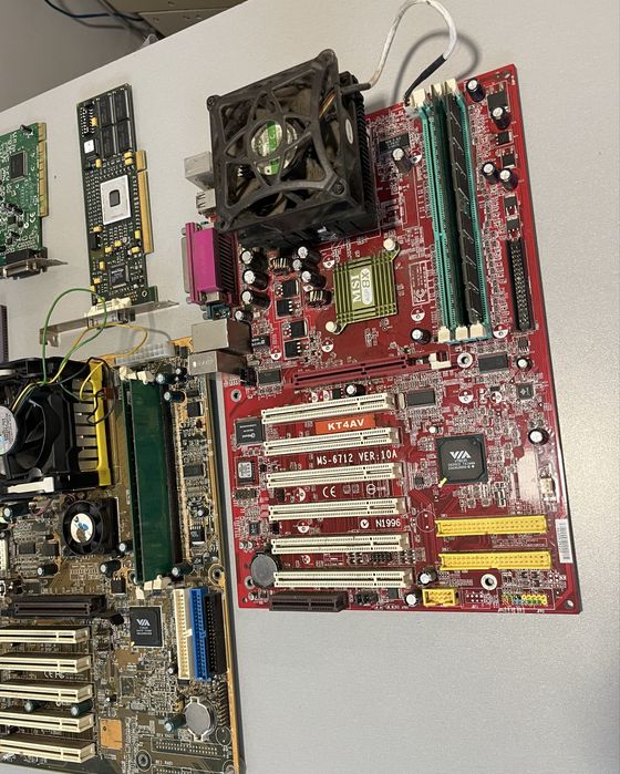 Części komputerowe retro cena za wszystkie