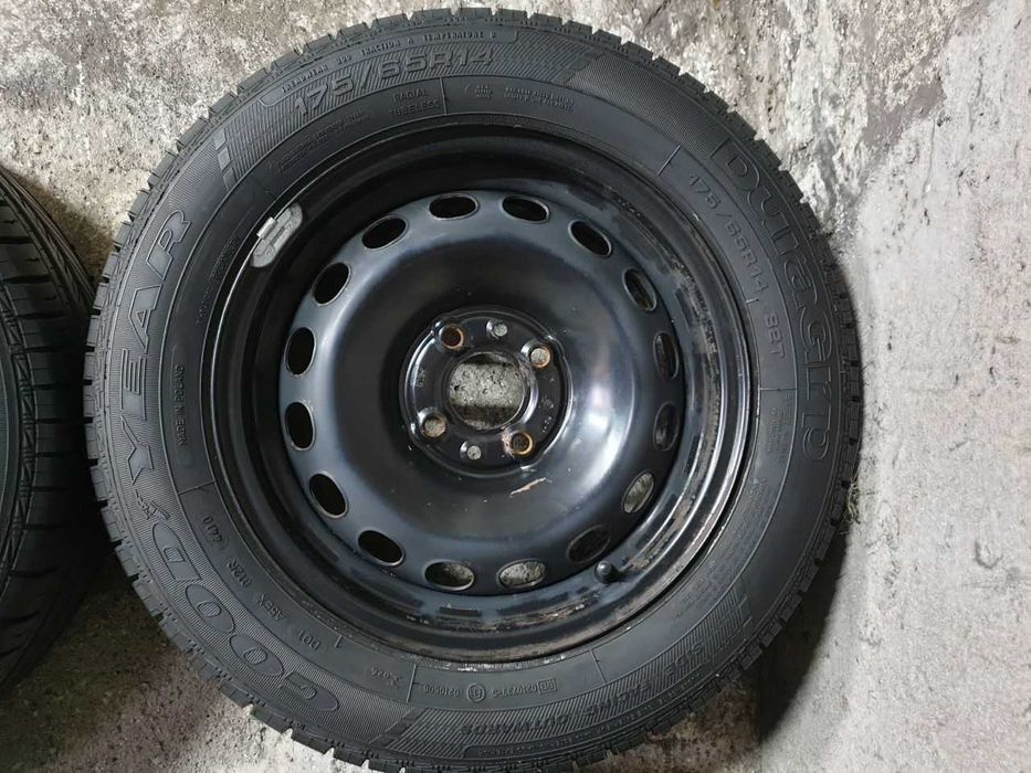 Felgi stal koła Fiat R14 4x98 opony letnie 175/65R14 6,4mm