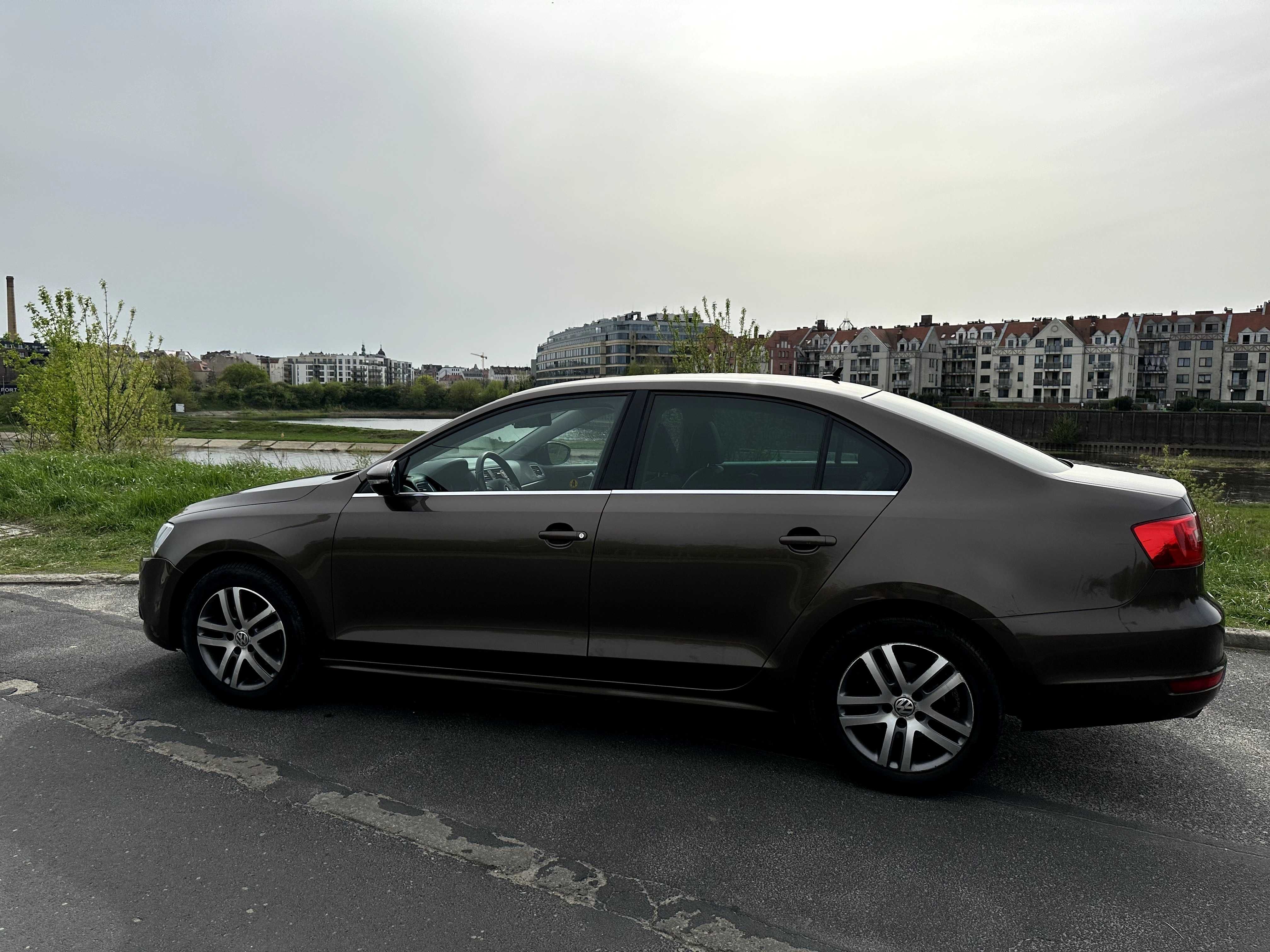 Sprzedam Volkswagen jetta 1.4 tsi