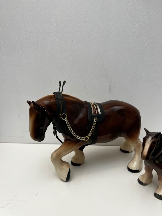 Figurka koń zsprzęgowy 2 szt