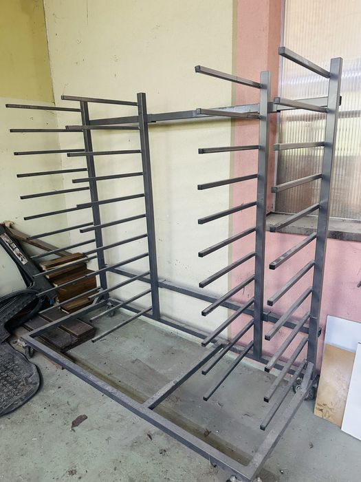 2x Regaly z regulacja na kolakach mdf lakiernia meblowa plyt formatki