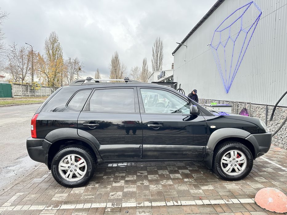 Hyundai Tucson 2008 2.7 максимальна комплектація