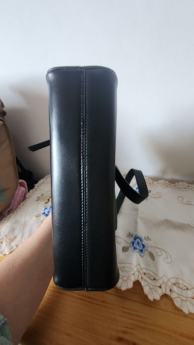 Нова шкіряна шикарна  сумка.