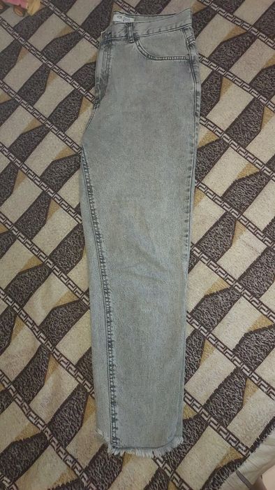 Джинси жіночі,30 розміру,ідеальний стан