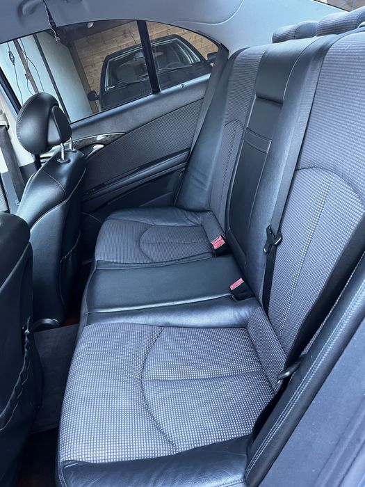 Mercedes Benz E320 w211 3.2 v6 Avantgarde
