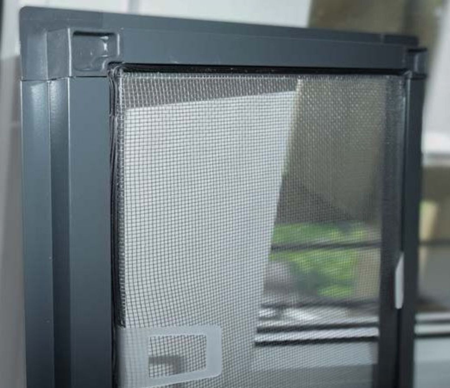 Москитные сетки на окна и двери от производителя/ Москітні сітки