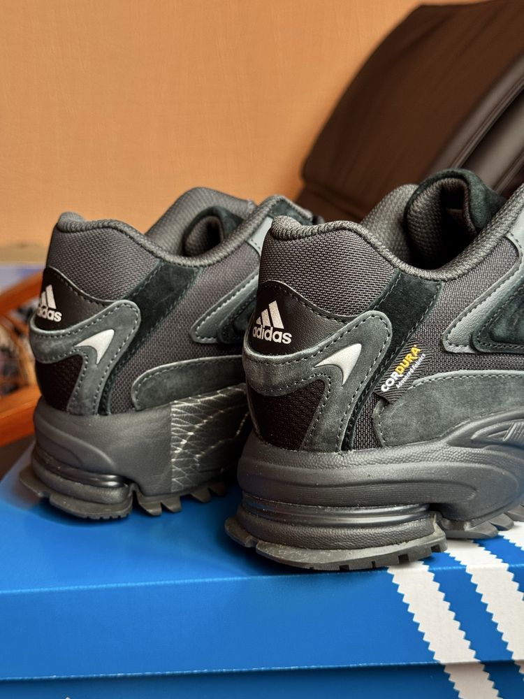 Adidas Response CL TR (оригінал)