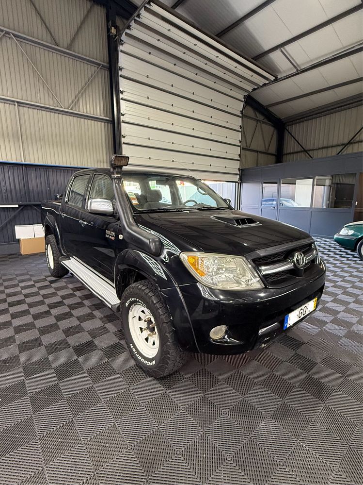 Toyota Hilux 3.0