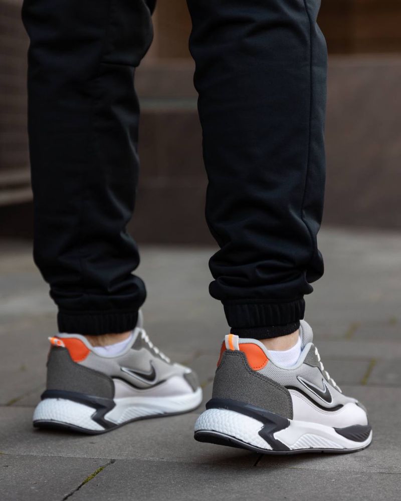 Чоловічі кросівки Nike Racer Grey