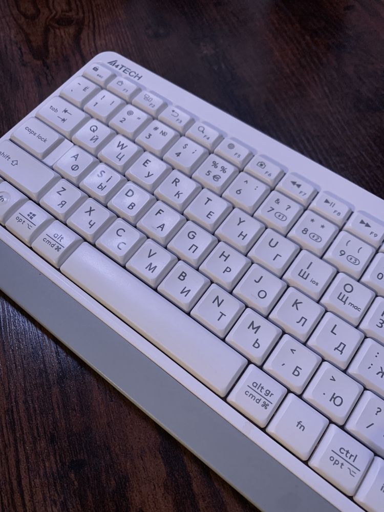 Клавіатура бездротова A4Tech FBK11 біла