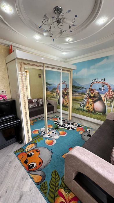 Оренда 3-х кімнатного будинку, по вул. Димківська (середина).