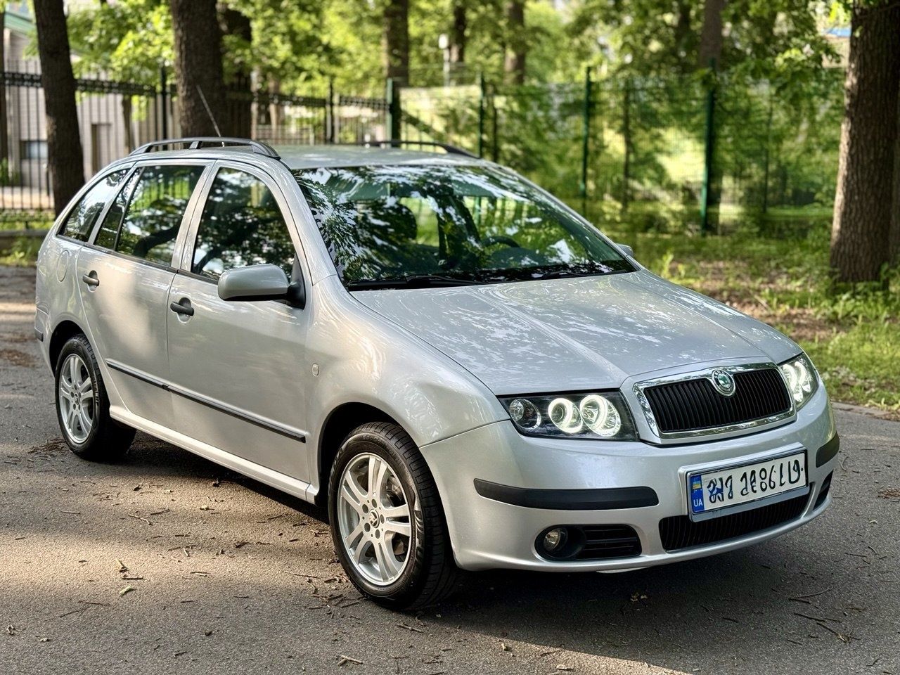 Автомобиль шкода