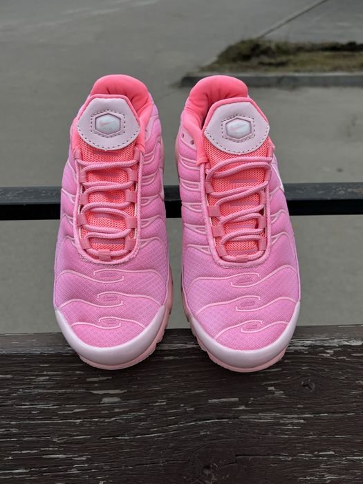Жіночі кросівки Nike Tn pink 37-41