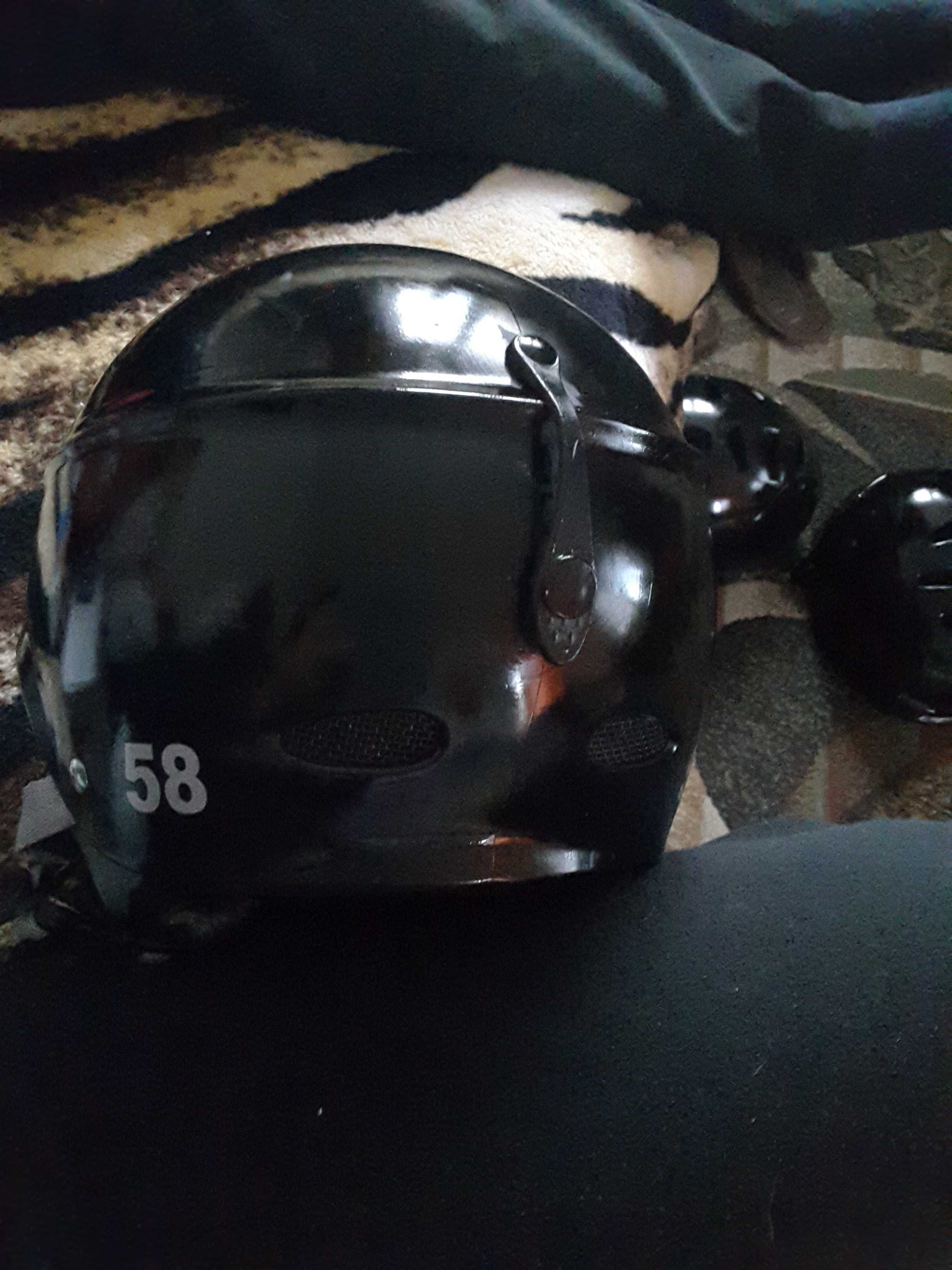 Kask ochraniacz na glowe 58