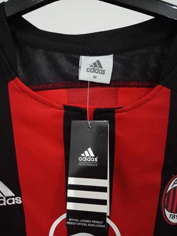 Camisola adidas futebol Milan, época (2005/2006)