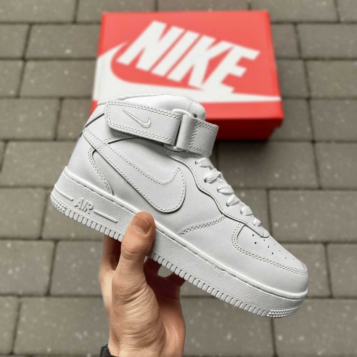 Nike Air Force 1 Mid Triple White женские зимние кроссовки с мехом
