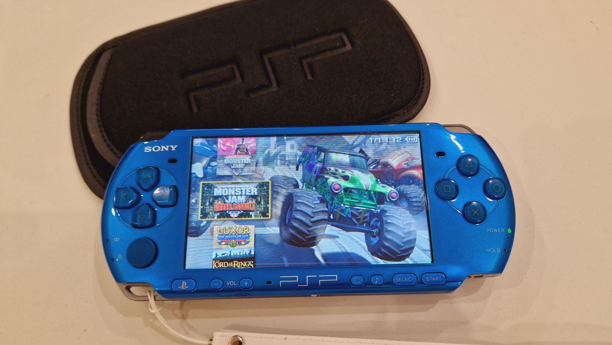 Sony PSP-3000 с играми 130шт!