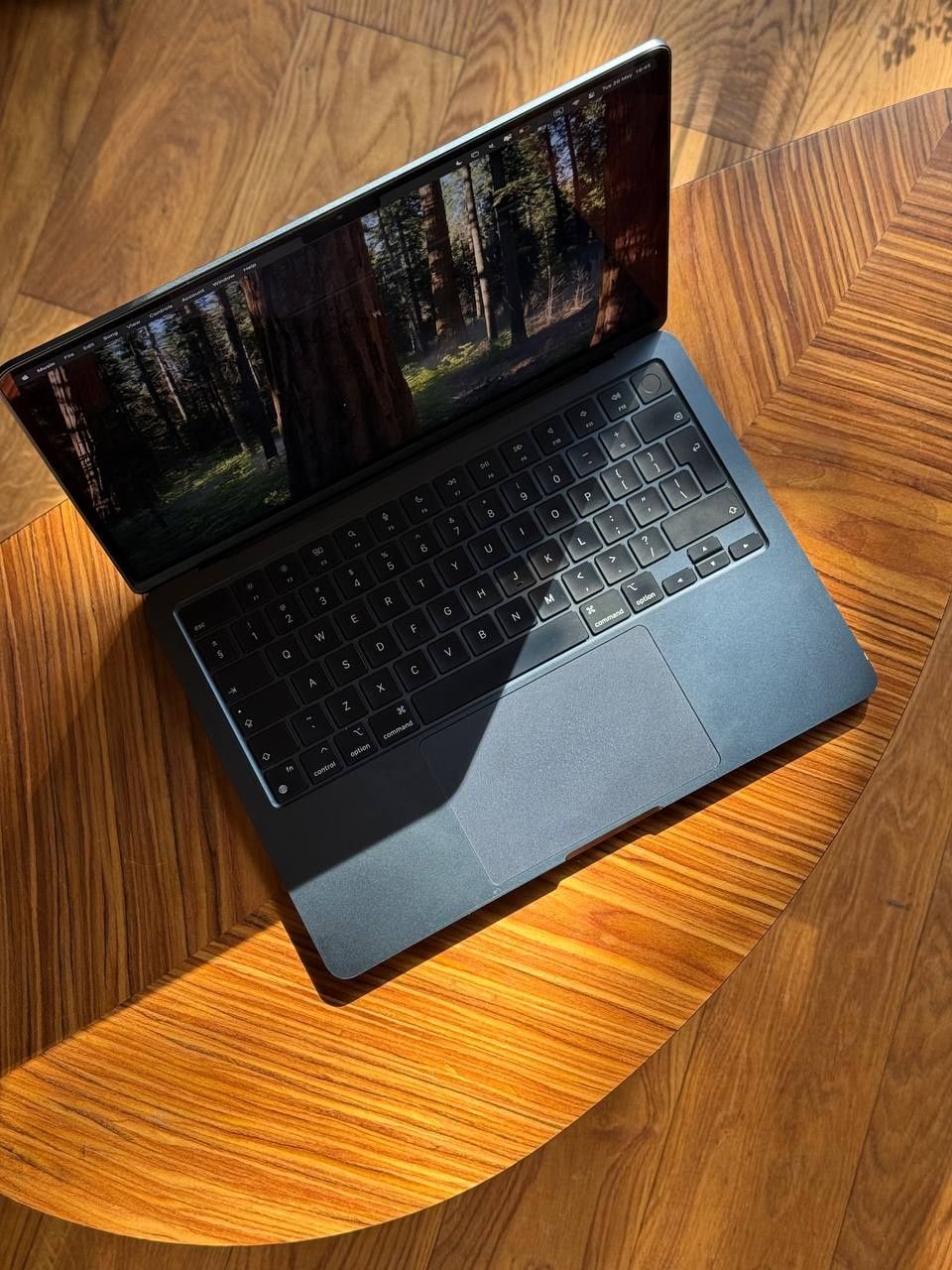MacBook Air M2 8/512