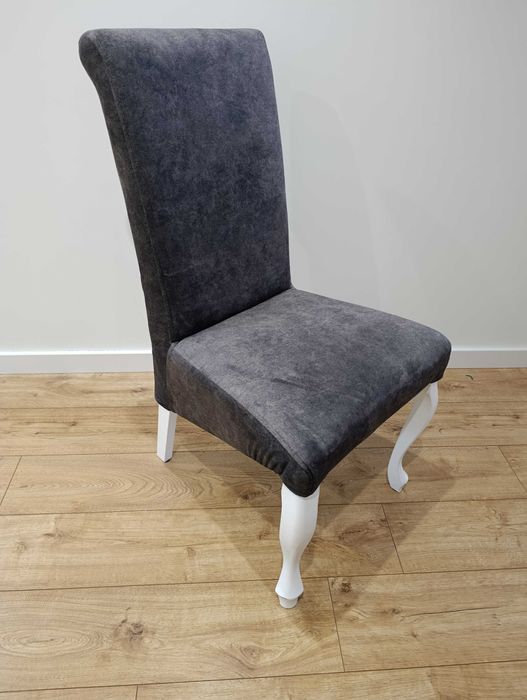 4 krzesła do jadalni