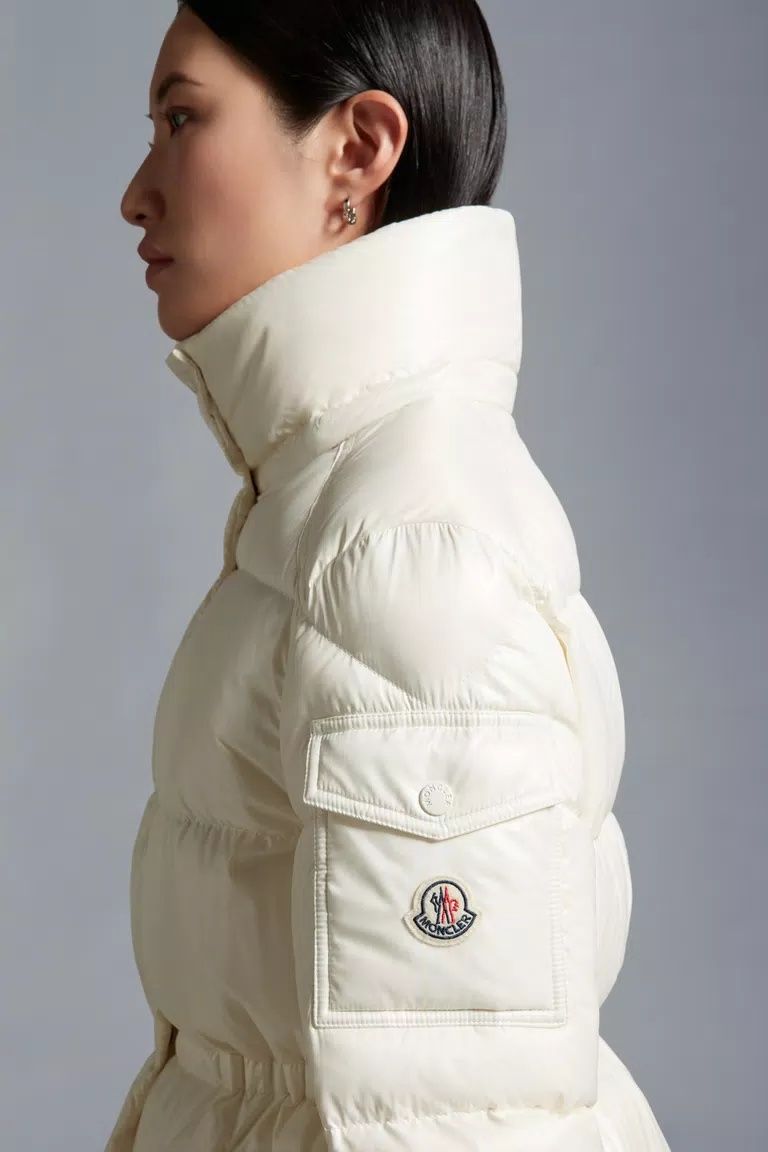 Довгий Пуховик Cavettaz Moncler